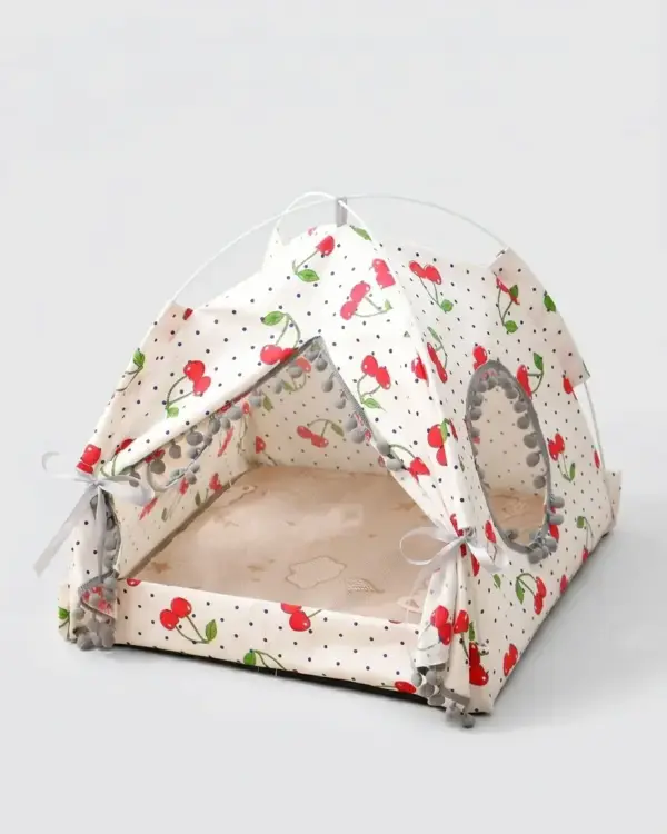 Tenda cama para pets em formato de refúgio isolada sobre fundo claro